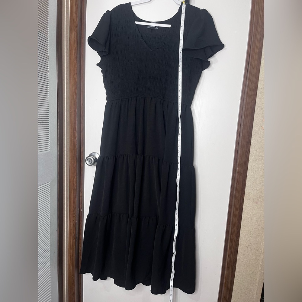 Blu Pepper Black Tiered Midi Dress - Picture 7 of 9